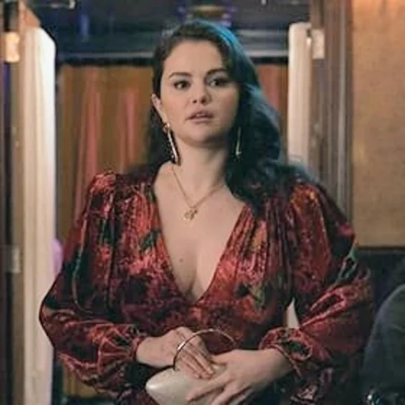 Elegant Green and Pink Drop Earrings - Picture 3 of 3